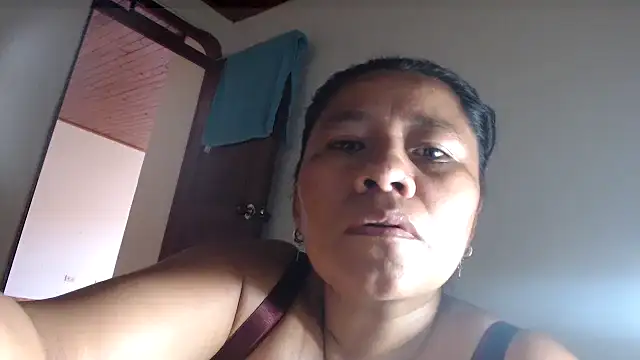 Snapshot of adrixxx38 chatting on June 27, 2026, 4:34 pm adrixxx38 online show from June 27, 2026, 4:34 pm