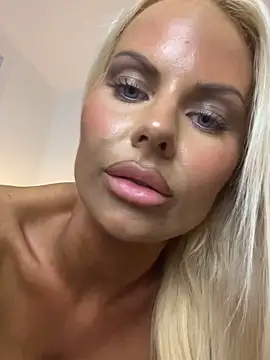 Snapshot of JessicaJames23 chatting on December 13, 2024, 4:38 pm JessicaJames23 online show from December 13, 2024, 4:38 pm