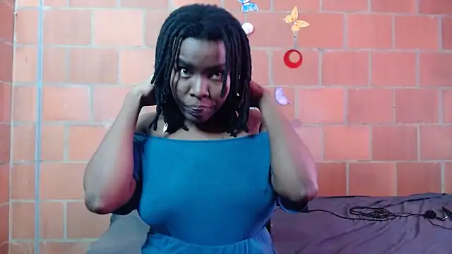 Snapshot of Magaharper10 chatting on September 8, 2025, 4:39 pm Magaharper10 online show from September 8, 2025, 4:39 pm