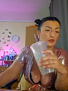 Snapshot of Hotangel75 chatting on December 13, 2025, 7:53 pm Hotangel75 online show from December 13, 2025, 7:53 pm