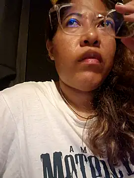 Snapshot of mila38 chatting on October 7, 2025, 9:01 pm mila38 online show from October 7, 2025, 9:01 pm