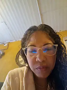 Snapshot of mila38 chatting on November 18, 2025, 9:47 am mila38 online show from November 18, 2025, 9:47 am