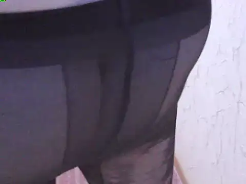 Snapshot of svvs27 chatting on March 21, 2025, 8:28 am svvs27 online show from March 21, 2025, 8:28 am