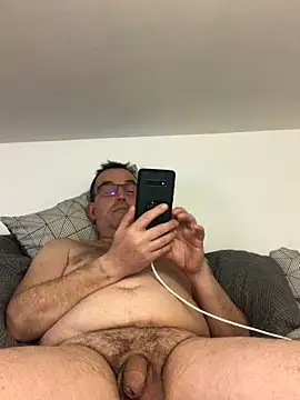 Lentbulant online show from March 5, 2025, 4:35 pm