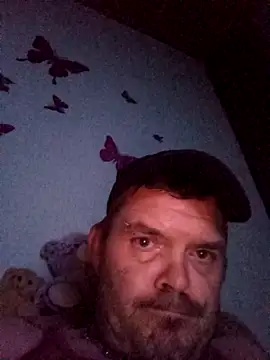 Snapshot of maiki7778 chatting on September 21, 2025, 1:40 am maiki7778 online show from September 21, 2025, 1:40 am