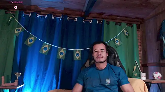 PedroMancini online show from July 11, 2026, 1:03 pm