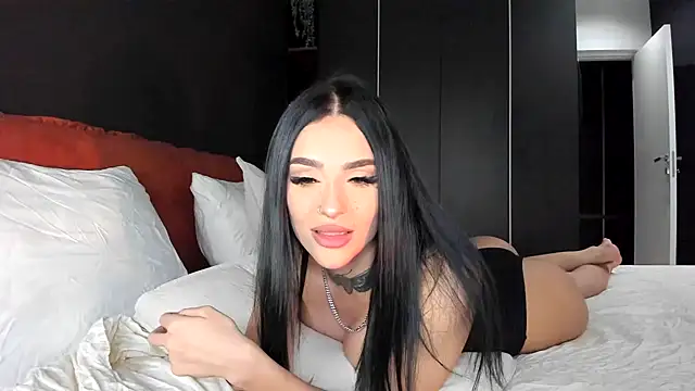 Snapshot of AshleyCums chatting on December 14, 2024, 5:14 pm AshleyCums online show from December 14, 2024, 5:14 pm