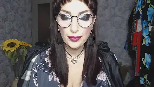 Aziza1 online show from April 24, 2026, 2:19 pm