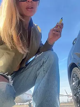 Etwas neugierig online show from March 9, 2025, 12:31 pm