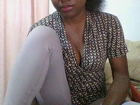 Hamie sexy online show from September 17, 2025, 1:35 pm