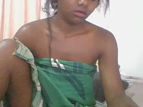 Hamie sexy online show from October 20, 2025, 7:20 am