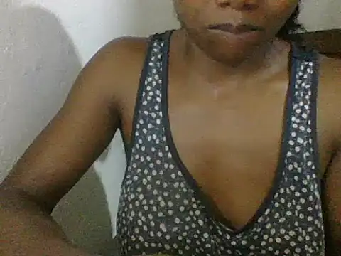 Hamie sexy online show from February 22, 2026, 7:45 pm