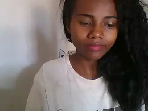 Hamie sexy online show from March 8, 2026, 7:45 am