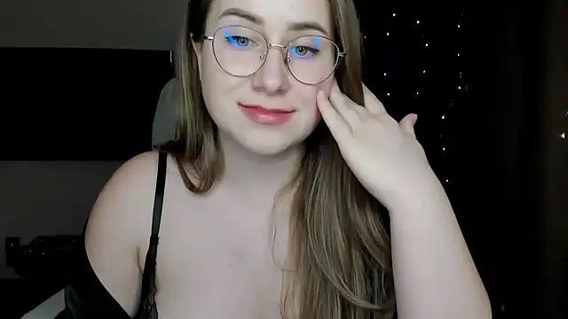 SeasonalSomeone online show from January 16, 2025, 8:14 pm