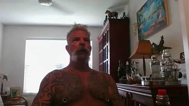 njdbear online show from September 30, 2025, 4:01 pm