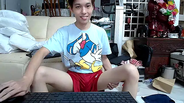 Snapshot of andrewooi chatting on December 31, 2024, 9:21 am andrewooi online show from December 31, 2024, 9:21 am