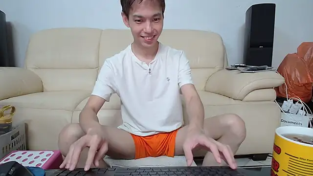 Snapshot of andrewooi chatting on September 25, 2025, 9:40 pm andrewooi online show from September 25, 2025, 9:40 pm