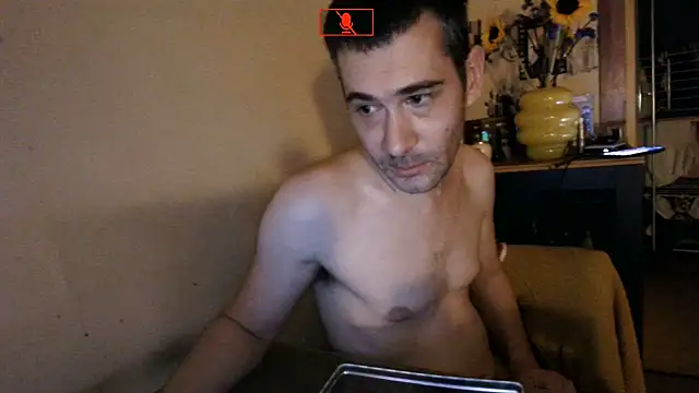 Snapshot of Ethangay chatting on June 23, 2026, 6:28 pm Ethangay online show from June 23, 2026, 6:28 pm