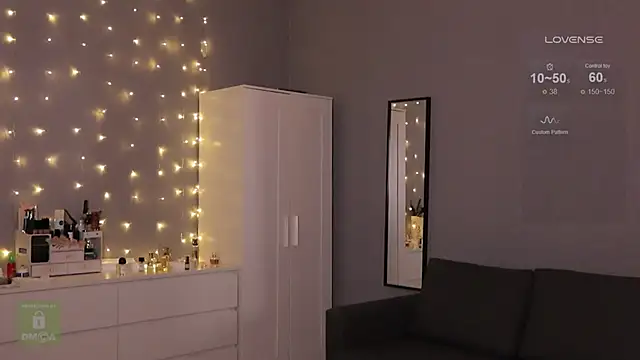 Snapshot of Hit-girl- chatting on February 2, 2025, 6:42 pm Hit-girl- online show from February 2, 2025, 6:42 pm