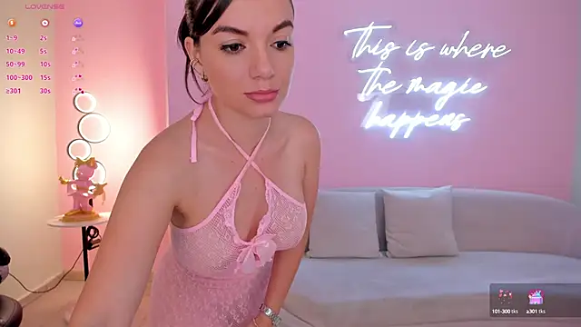 MorganHicks online show from February 20, 2025, 8:14 pm