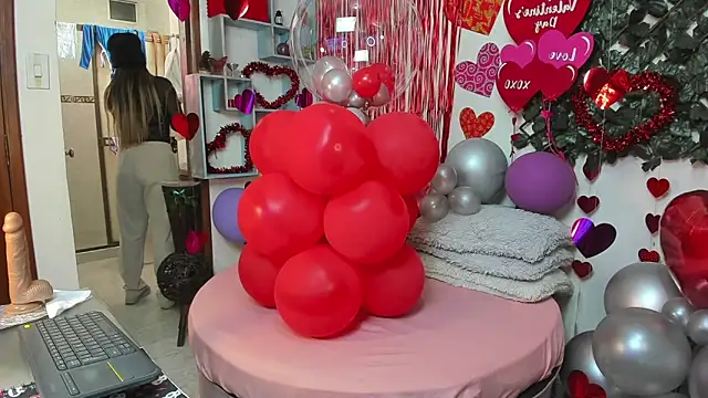 DestinyHills online show from February 28, 2026, 12:28 pm