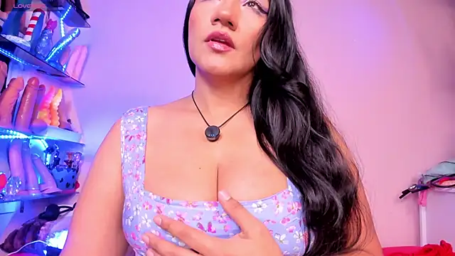christymilkk online show from April 22, 2026, 3:20 am
