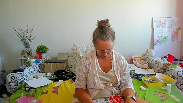 IamYourNarcotic online show from September 25, 2025, 12:09 pm