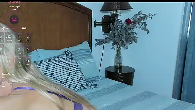 Christine 35 online show from July 28, 2026, 12:48 pm