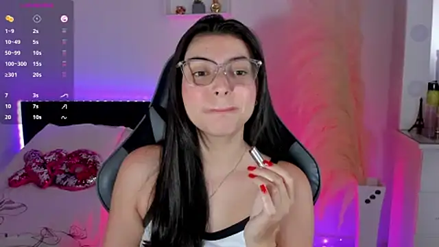 esmeralda colllins online show from March 22, 2025, 12:46 pm