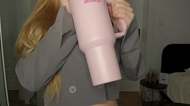 Snapshot of sexyCoralie chatting on February 4, 2025, 6:06 pm sexyCoralie online show from February 4, 2025, 6:06 pm