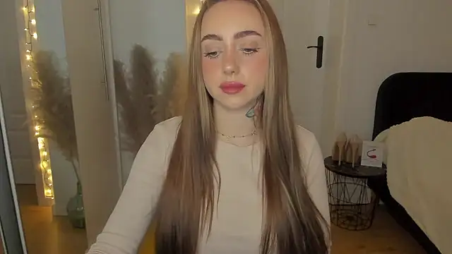 sexyCoralie online show from January 7, 2026, 11:56 am