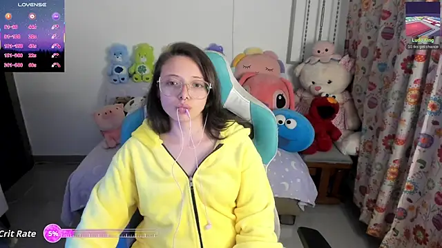 linda-schmidt online show from May 6, 2026, 3:13 am