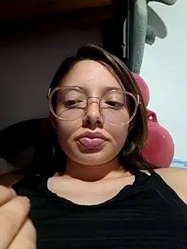 linda-schmidt online show from June 5, 2026, 1:34 am