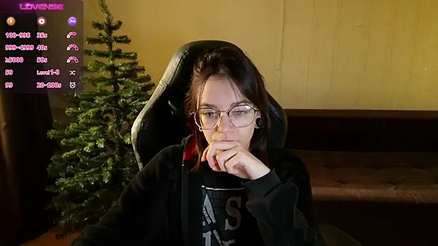 Snapshot of alyssa_sweet chatting on December 9, 2024, 4:56 am alyssa sweet online show from December 9, 2024, 4:56 am