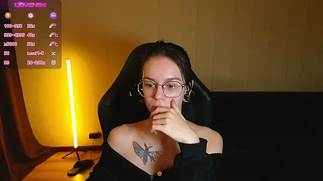 Snapshot of alyssa_sweet chatting on January 21, 2025, 4:10 am alyssa sweet online show from January 21, 2025, 4:10 am