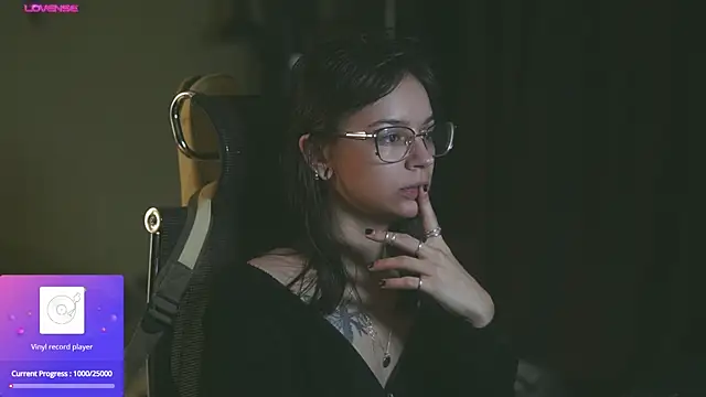 Snapshot of alyssa_sweet chatting on September 26, 2025, 5:11 am alyssa sweet online show from September 26, 2025, 5:11 am