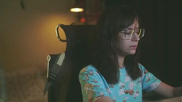 Snapshot of alyssa_sweet chatting on October 16, 2025, 4:57 am alyssa sweet online show from October 16, 2025, 4:57 am