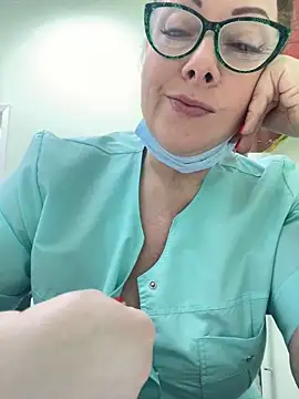 Snapshot of Alice_Sweetyyy chatting on February 3, 2025, 12:57 pm Alice Sweetyyy online show from February 3, 2025, 12:57 pm