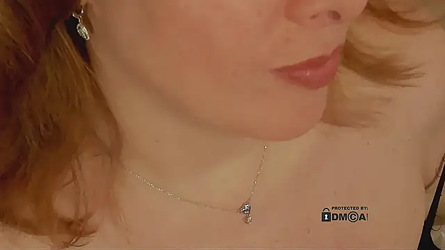 Snapshot of Alice_Sweetyyy chatting on March 21, 2025, 6:05 am Alice Sweetyyy online show from March 21, 2025, 6:05 am