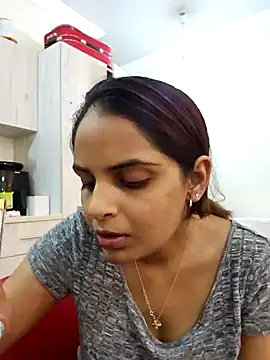 Snapshot of DirtySnowball69 chatting on December 6, 2024, 2:28 pm DirtySnowball69 online show from December 6, 2024, 2:28 pm