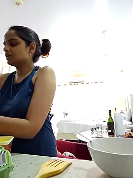 Snapshot of DirtySnowball69 chatting on December 11, 2024, 11:08 am DirtySnowball69 online show from December 11, 2024, 11:08 am