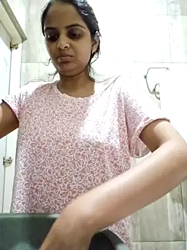 Snapshot of DirtySnowball69 chatting on December 17, 2024, 12:54 pm DirtySnowball69 online show from December 17, 2024, 12:54 pm