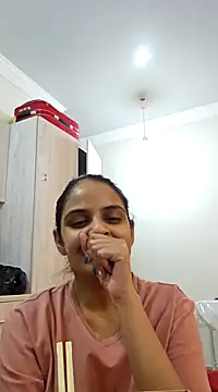 Snapshot of DirtySnowball69 chatting on December 23, 2024, 7:52 pm DirtySnowball69 online show from December 23, 2024, 7:52 pm