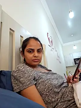 Snapshot of DirtySnowball69 chatting on January 11, 2025, 2:36 pm DirtySnowball69 online show from January 11, 2025, 2:36 pm