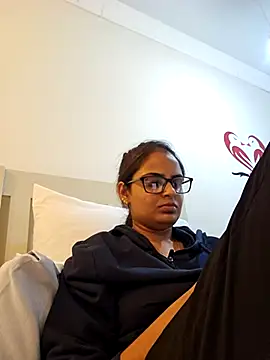 Snapshot of DirtySnowball69 chatting on February 7, 2025, 6:24 pm DirtySnowball69 online show from February 7, 2025, 6:24 pm