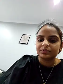 Snapshot of DirtySnowball69 chatting on September 8, 2025, 3:33 pm DirtySnowball69 online show from September 8, 2025, 3:33 pm