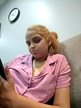 Snapshot of DirtySnowball69 chatting on September 21, 2025, 7:15 pm DirtySnowball69 online show from September 21, 2025, 7:15 pm