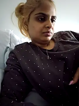 Snapshot of DirtySnowball69 chatting on September 24, 2025, 9:23 am DirtySnowball69 online show from September 24, 2025, 9:23 am