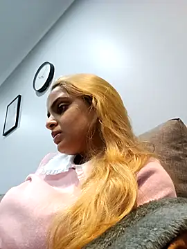 Snapshot of DirtySnowball69 chatting on October 9, 2025, 3:32 pm DirtySnowball69 online show from October 9, 2025, 3:32 pm