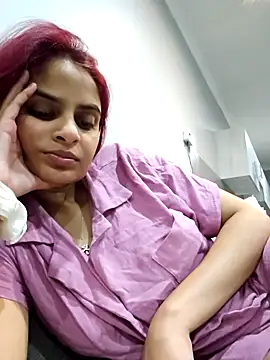 Snapshot of DirtySnowball69 chatting on October 10, 2025, 5:45 pm DirtySnowball69 online show from October 10, 2025, 5:45 pm